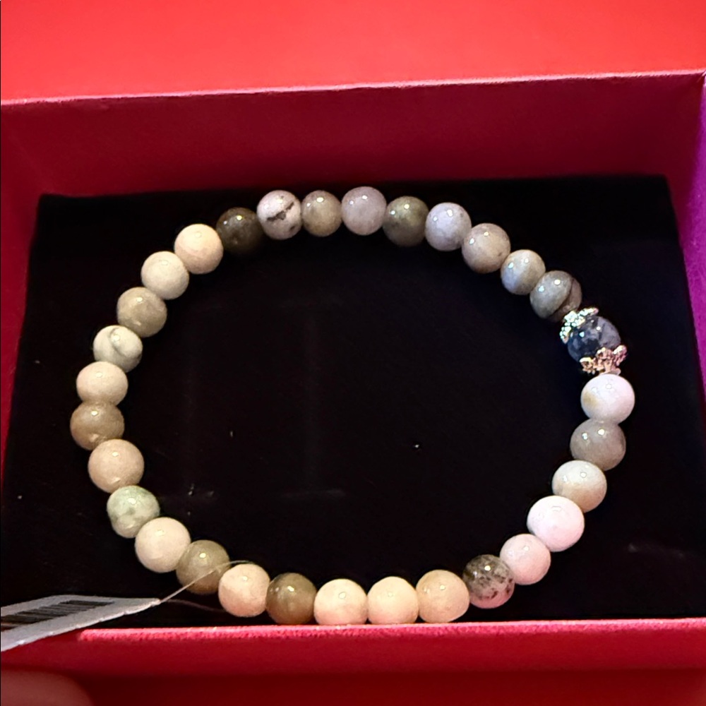 Sophisticated Beaded Bracelet in Earth Tones